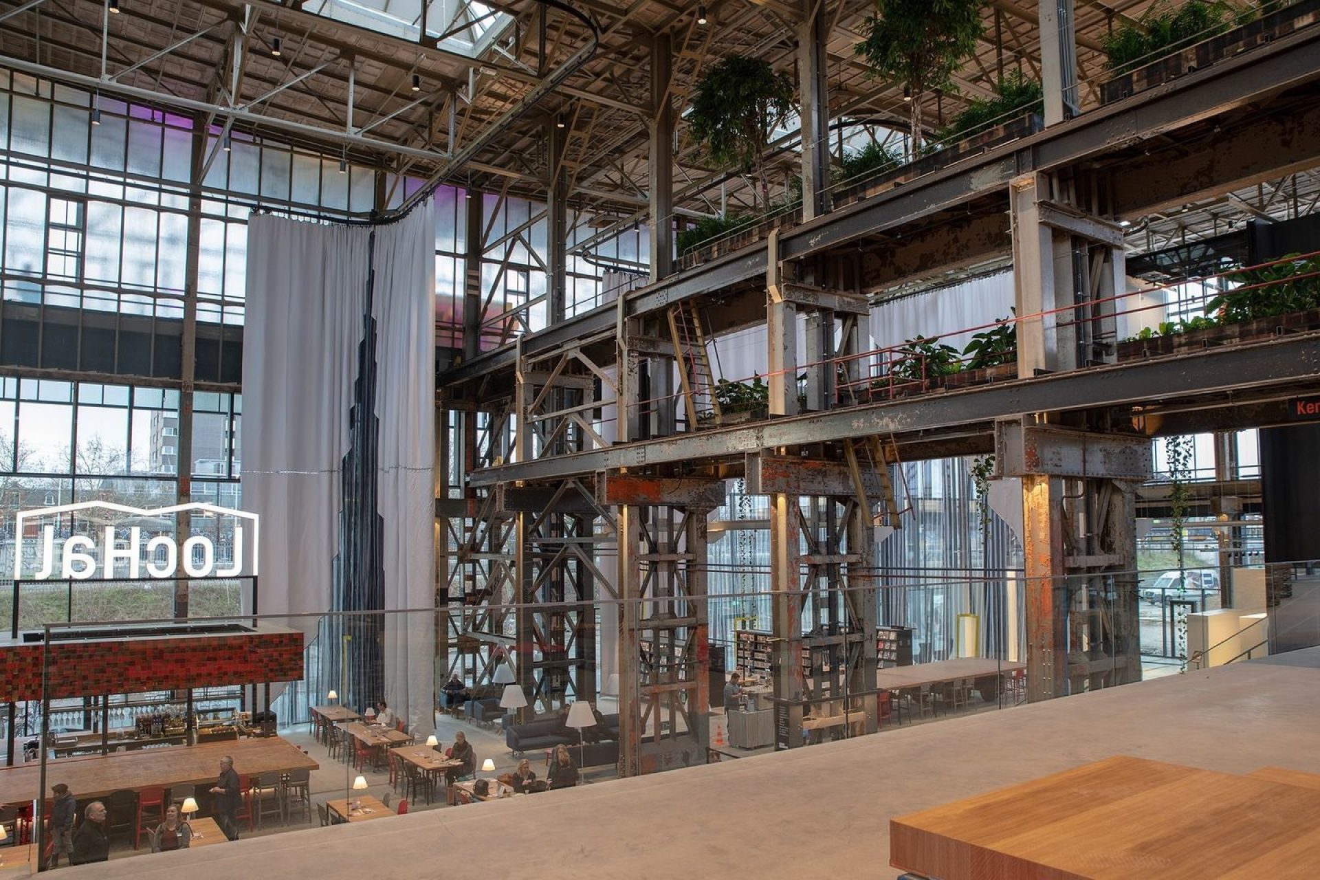 LocHal Ton van Rooij gemeente Tilburg