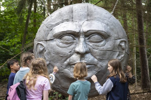 Excursie en tekenles Lustwarande door Kunstlab Foto Maria van der Heyden