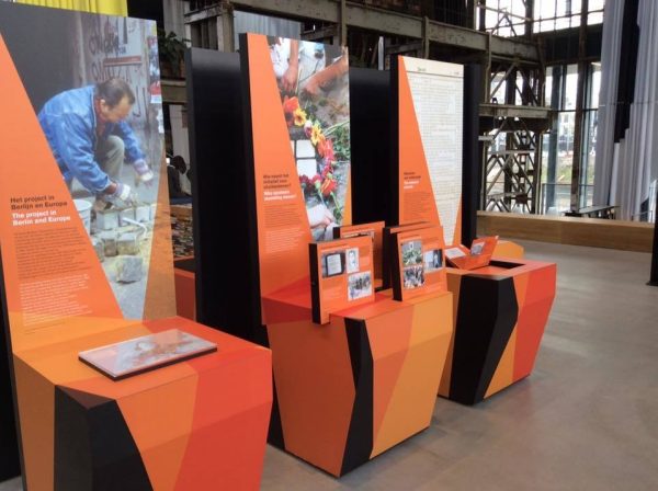 20190326 nsplaquettes en struikelstenen 2